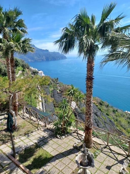 Panoramic Villa In Amalfi Extérieur photo
